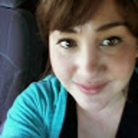 Meet your Posher, Vanessa - Picture 1 of 1